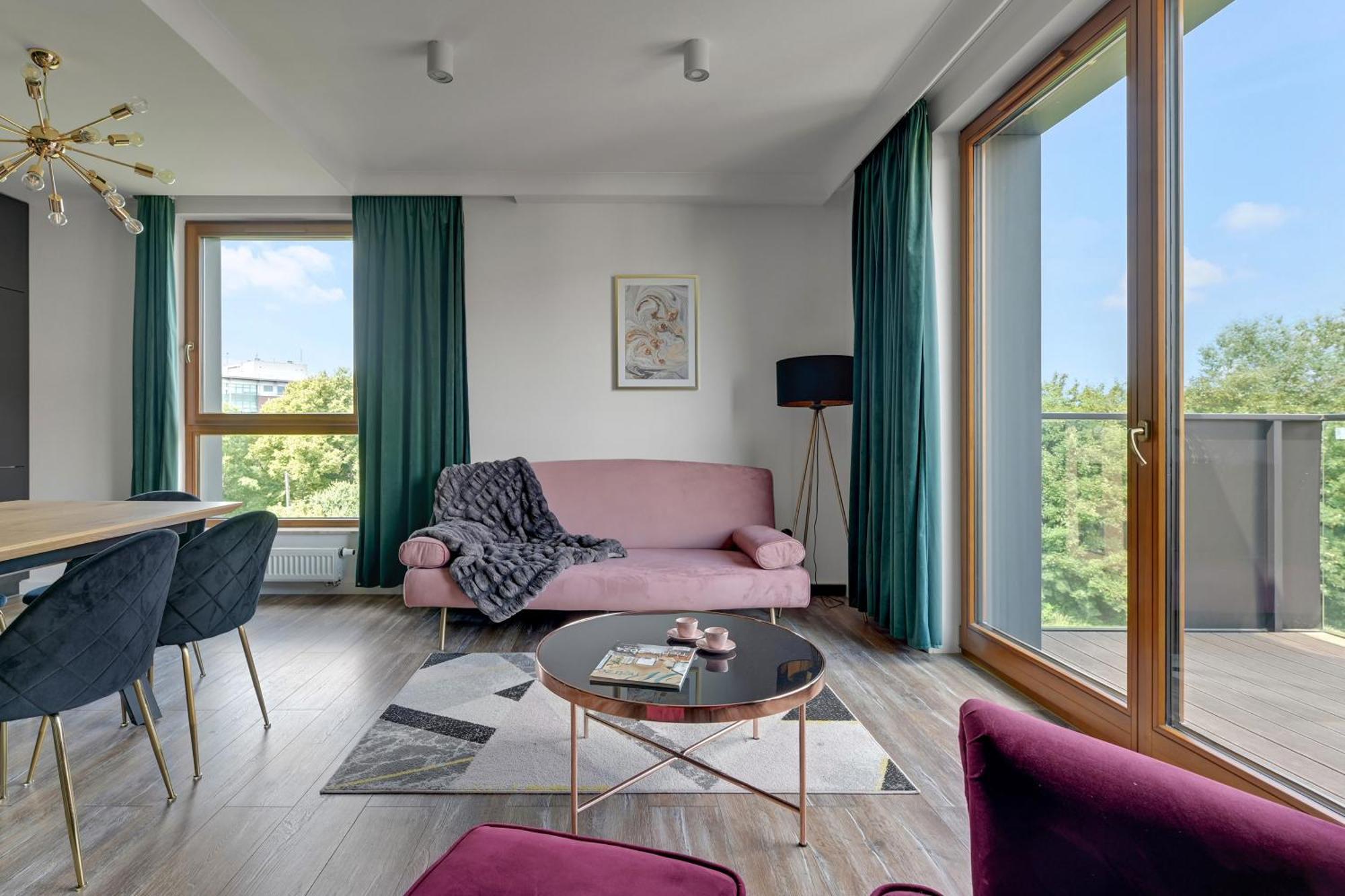 Front Park Apartments With Parking By Lion Apartments Danzica Esterno foto